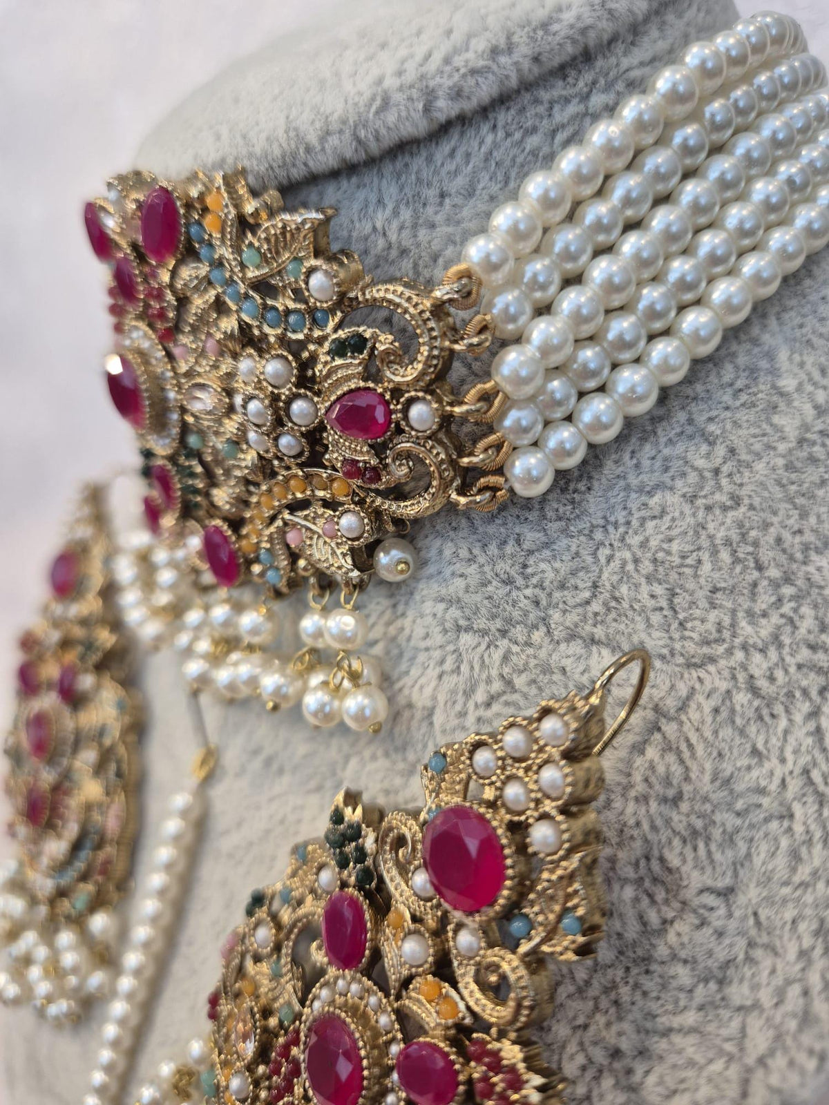 Traditional Indian Bridal Jewellery Set